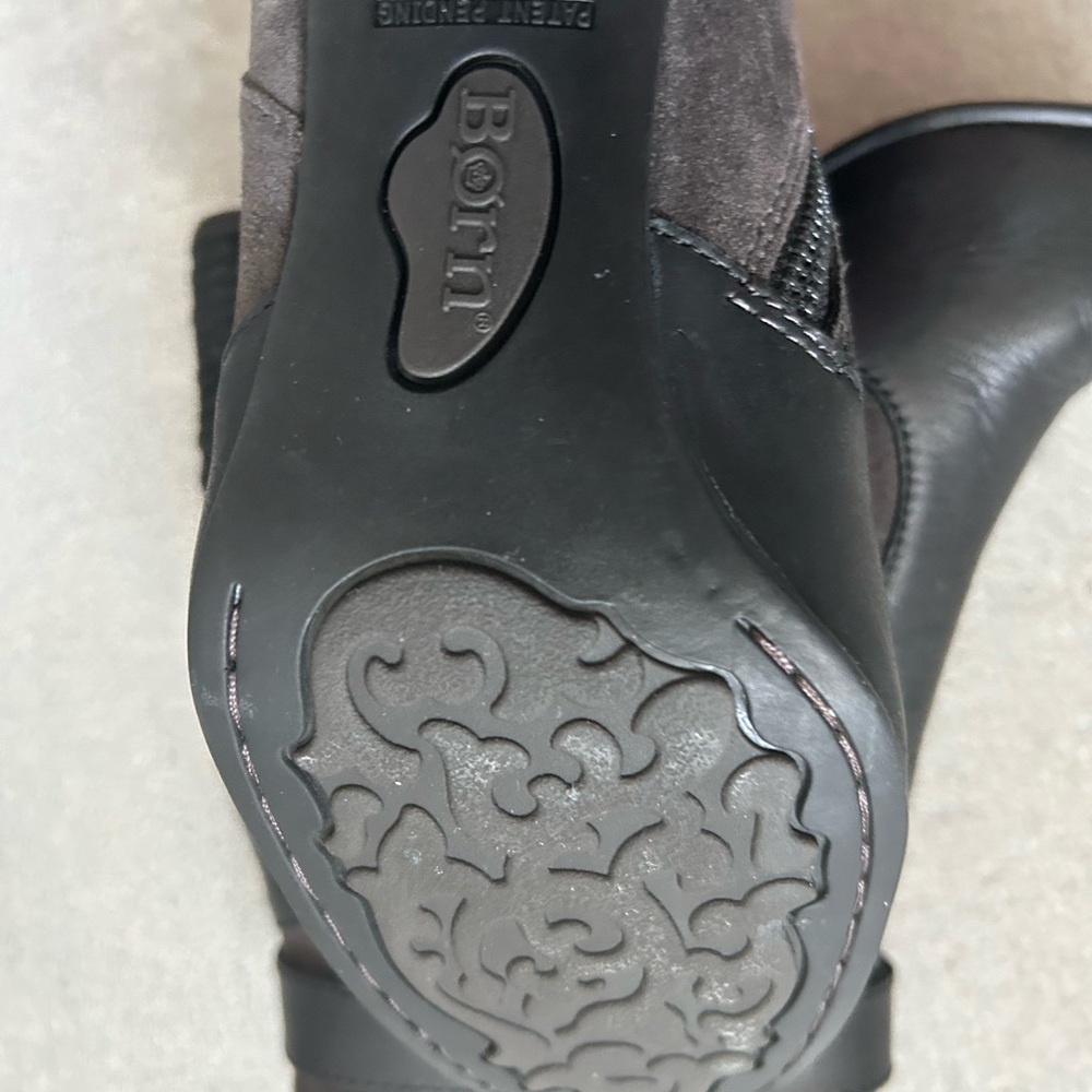 Born Black Leather and Dark Gray Suede Ankle Boots (LIKE NEW) - Picture 3 of 9